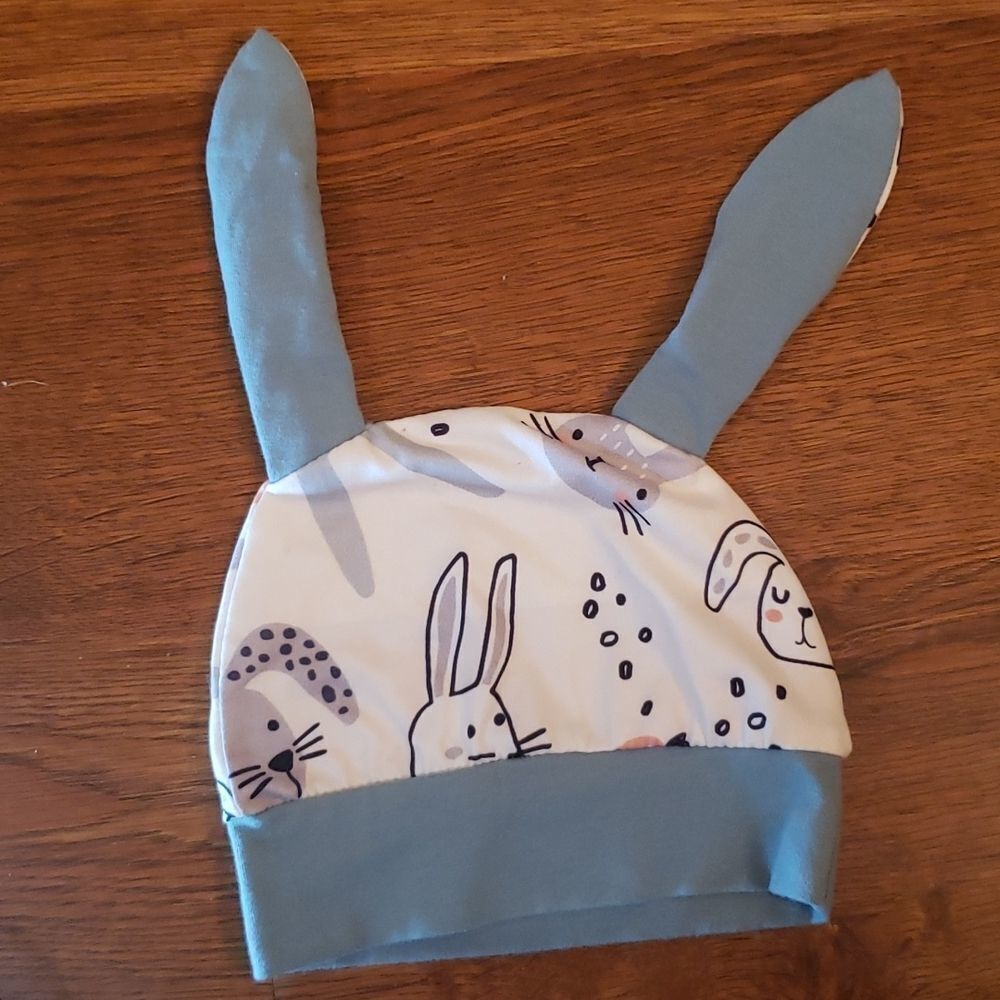 Easter Hat Baby - Picture 3 of 3